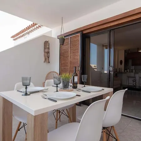 View Апартаменты Лос Кристианос