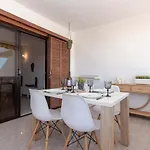 View 公寓 *